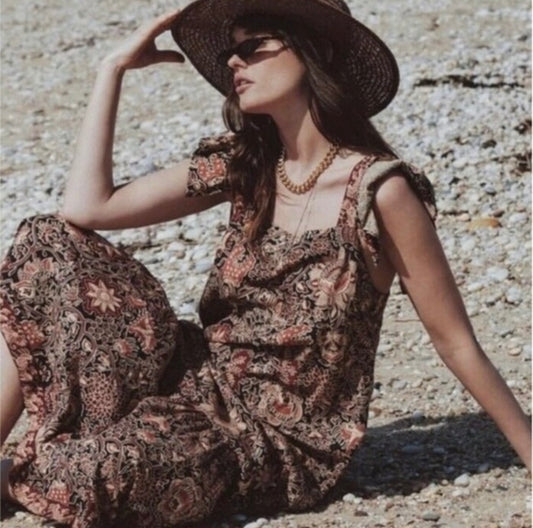 Love the Label Sam Jaipur Black and Red Floral Printed Maxi Dress -Small