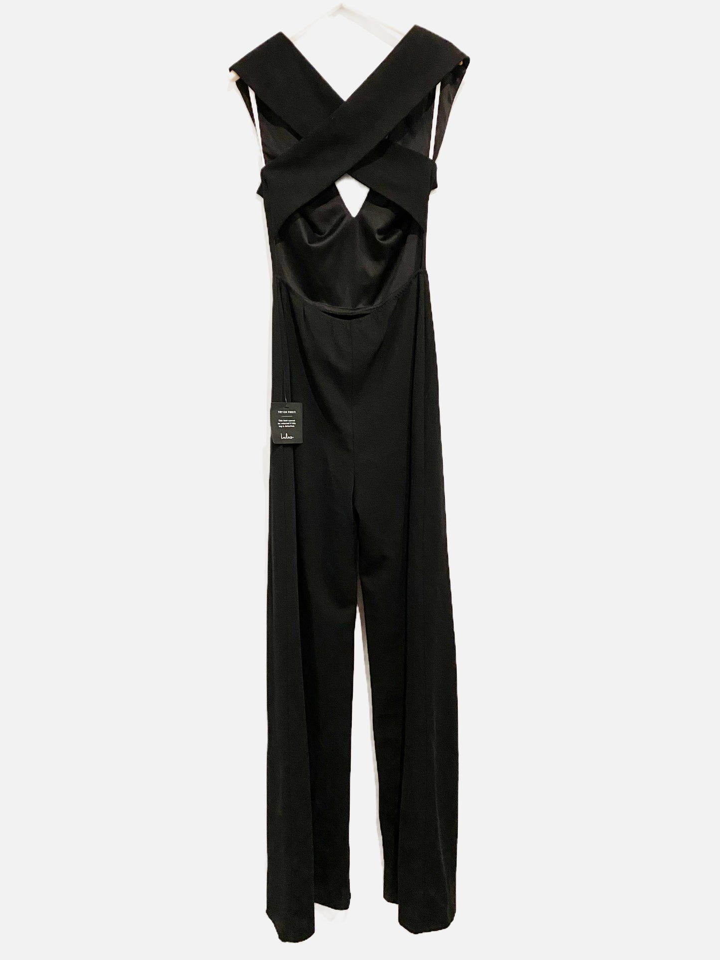 Lulus NWT Black V Neck Jumpsuit - Small