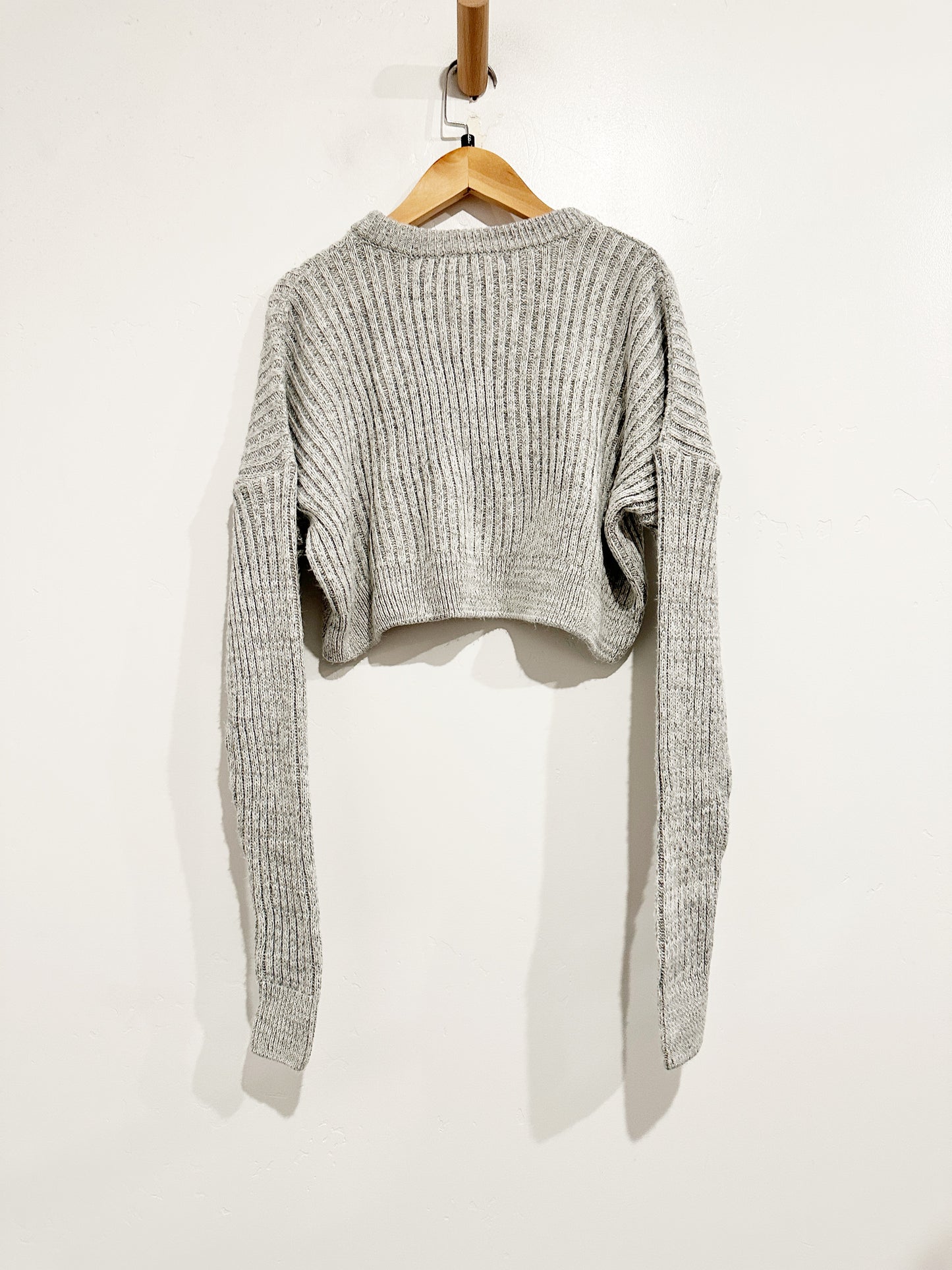 UO Gray Ribbed Sweater - Small