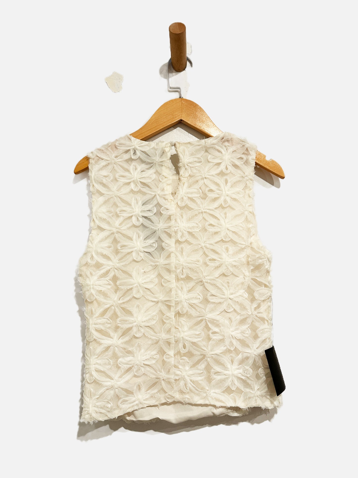 Lulus Charissa Ivory Textured Sleeveless Crew Neck Top - XS