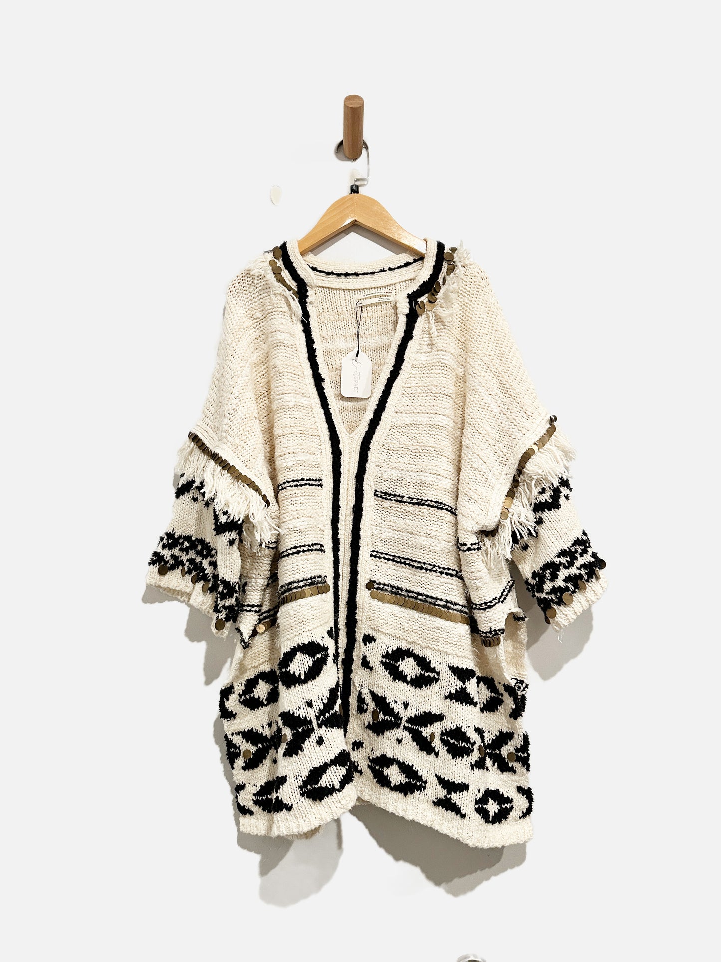 Anthropologie White and Black Pullover Fringe Sweater - XS/S
