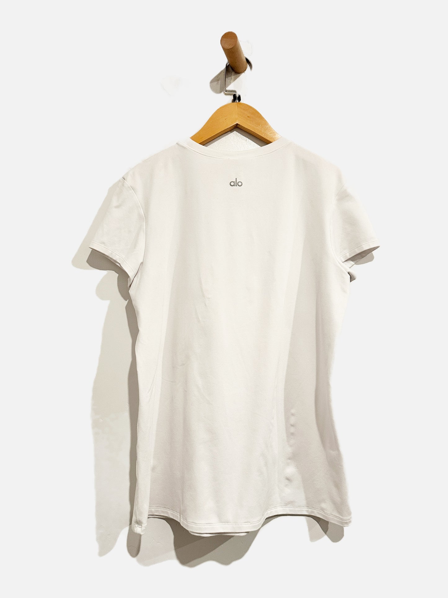 Alo Yoga White SS Tee - Large