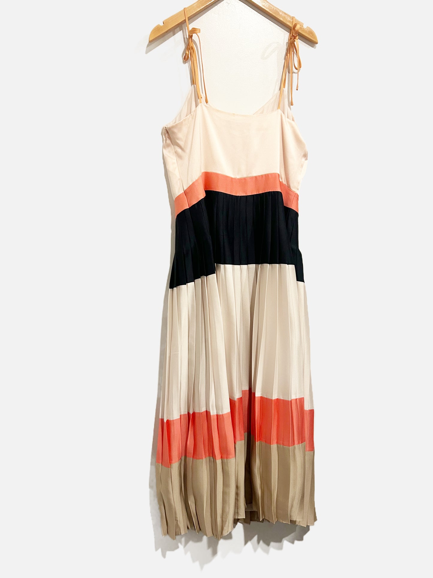 Banana Republic NWT Pink Navy Pleated Maxi Dress-2
