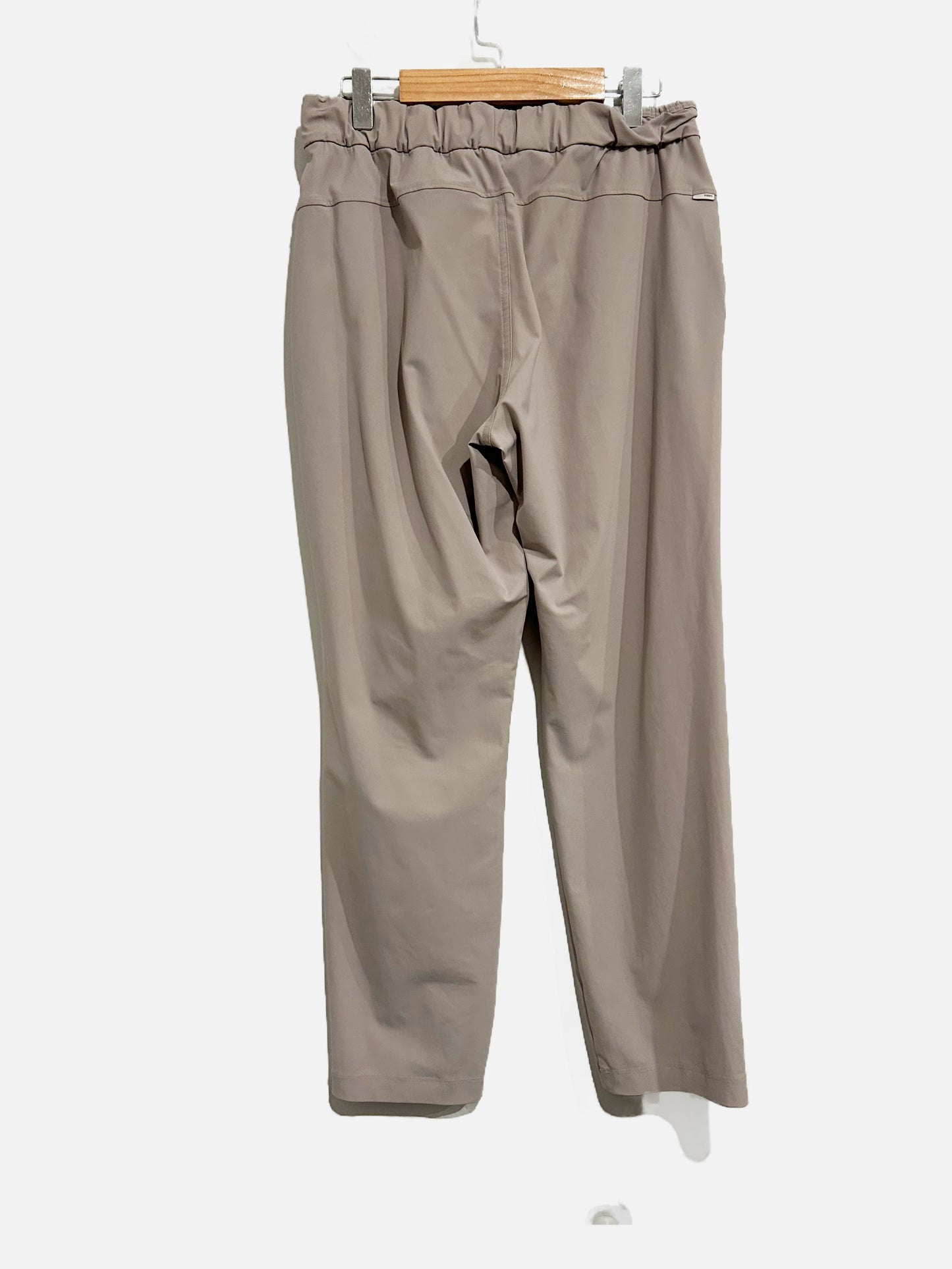 Vuori Miles Ankle Pant in Chia - Small