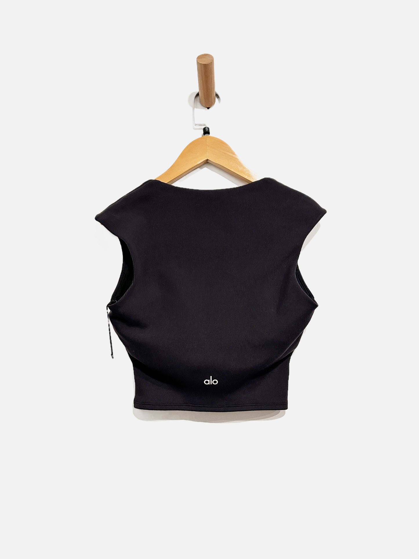 Alo Yoga Black Ribbed Sweetheart Short Sleeve - Small