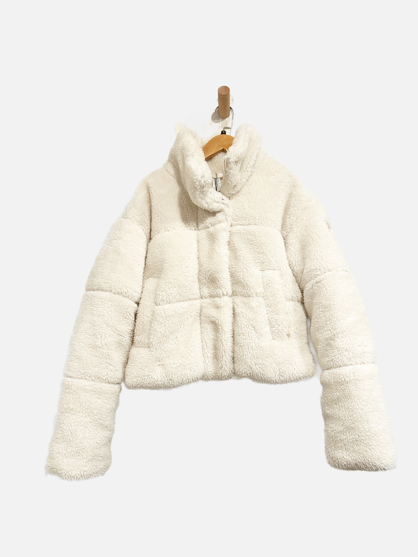 Alo Sherpa Snow Angel White Shearling Puffer - Small