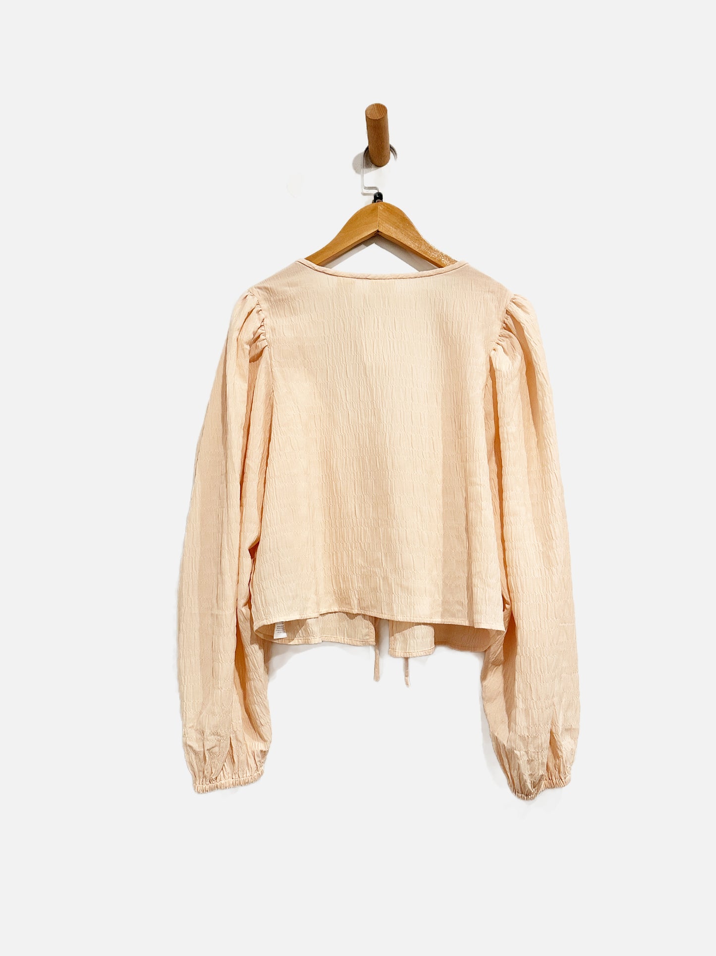 Levi’s Pink Puff Sleeve Tie Front Blouse - Large