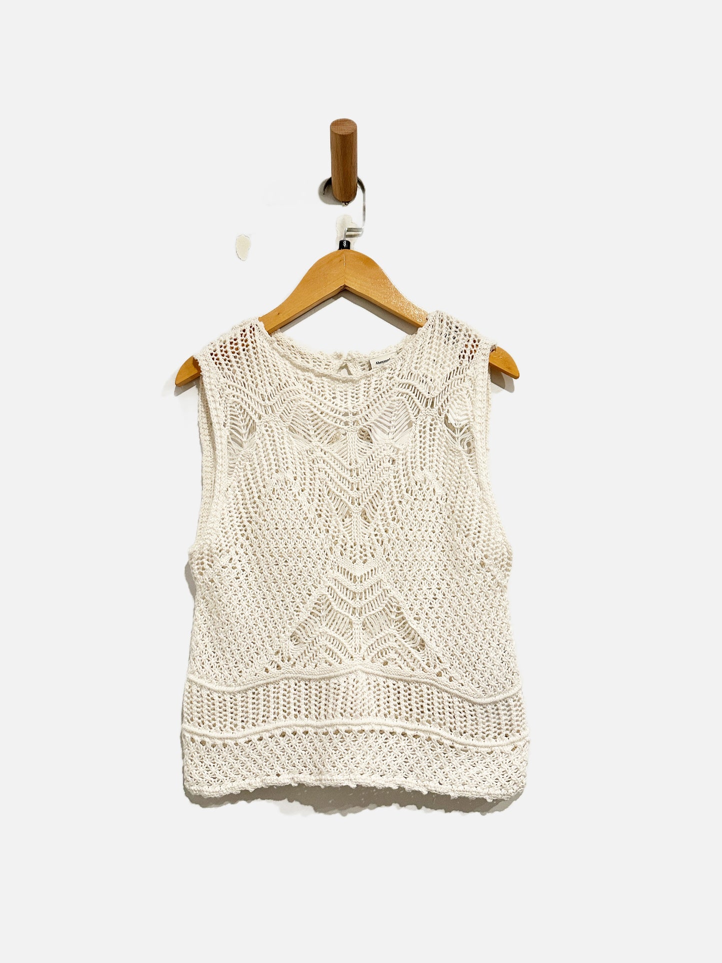 Abercrombie & Fitch White Cable Knit Tank - Small