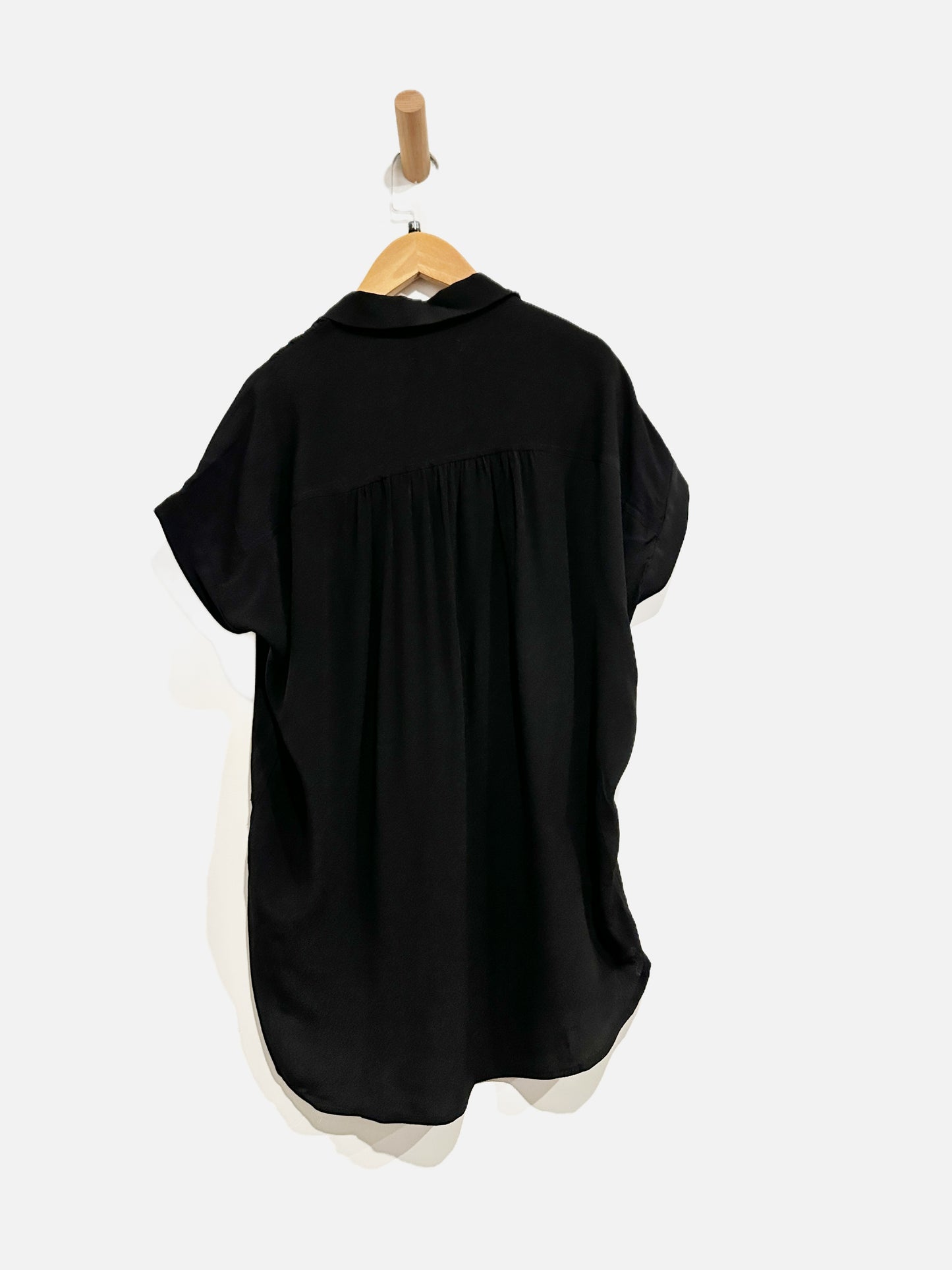 Madewell Black Drapey Button Down SS - XXS
