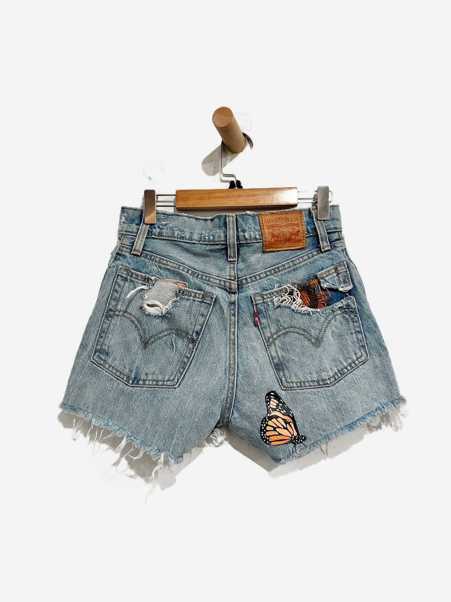 Levi’s Wedgie Remade Shorts - 24