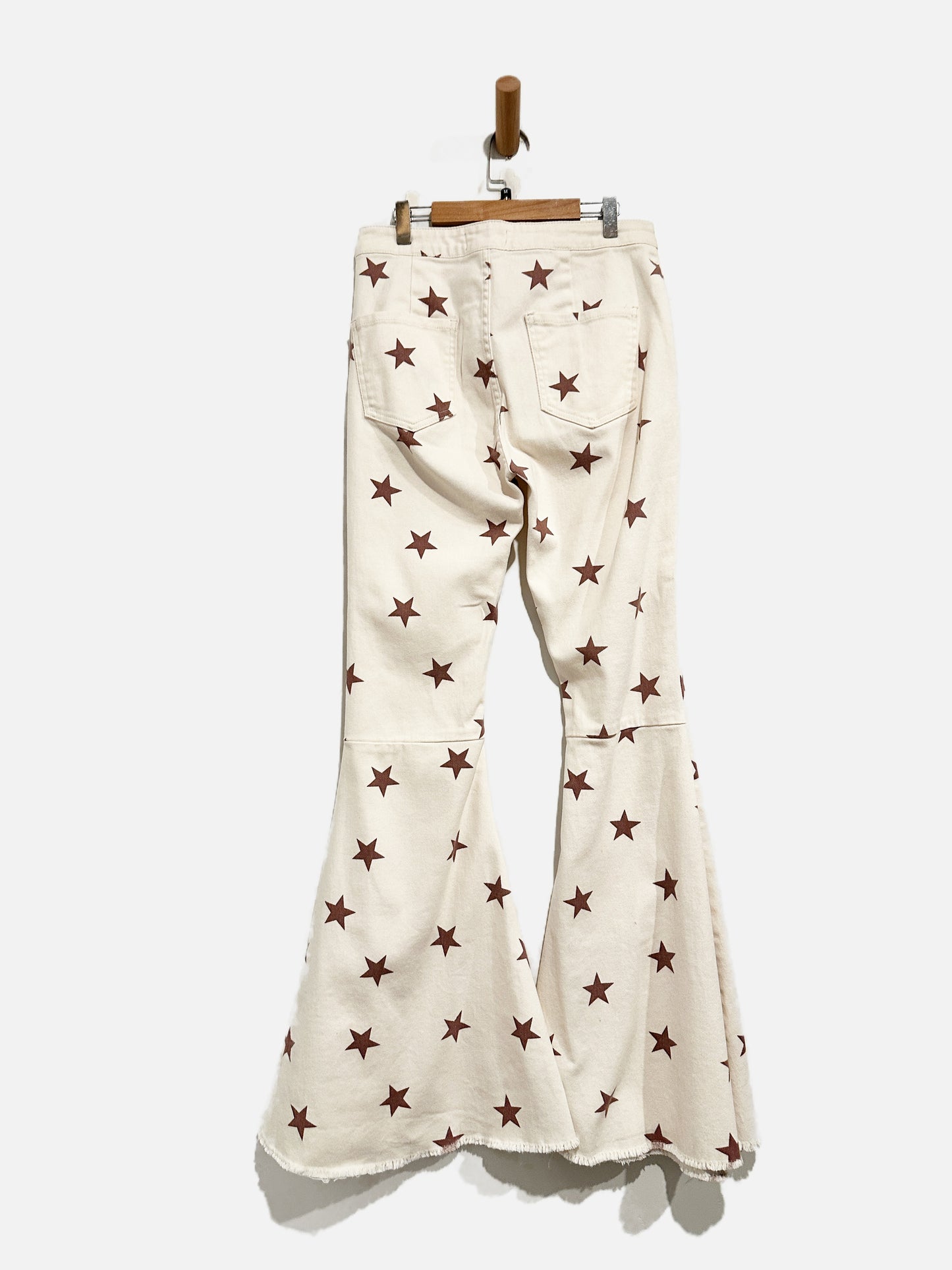 Peach Love Cream w/Brown Star Bell Bottom Jeans - Medium