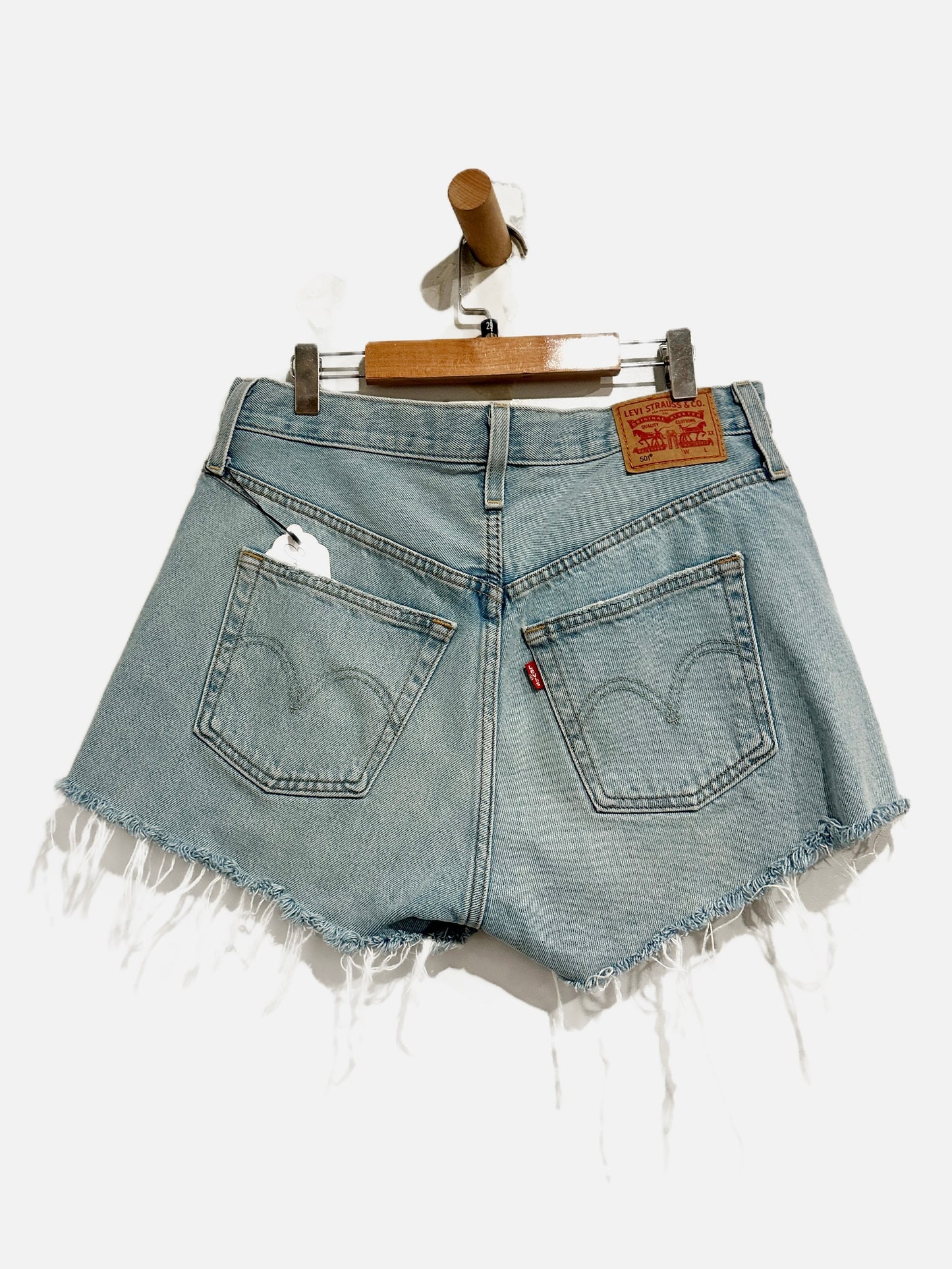 Levi’s 501 Cutoff Shorts - 29