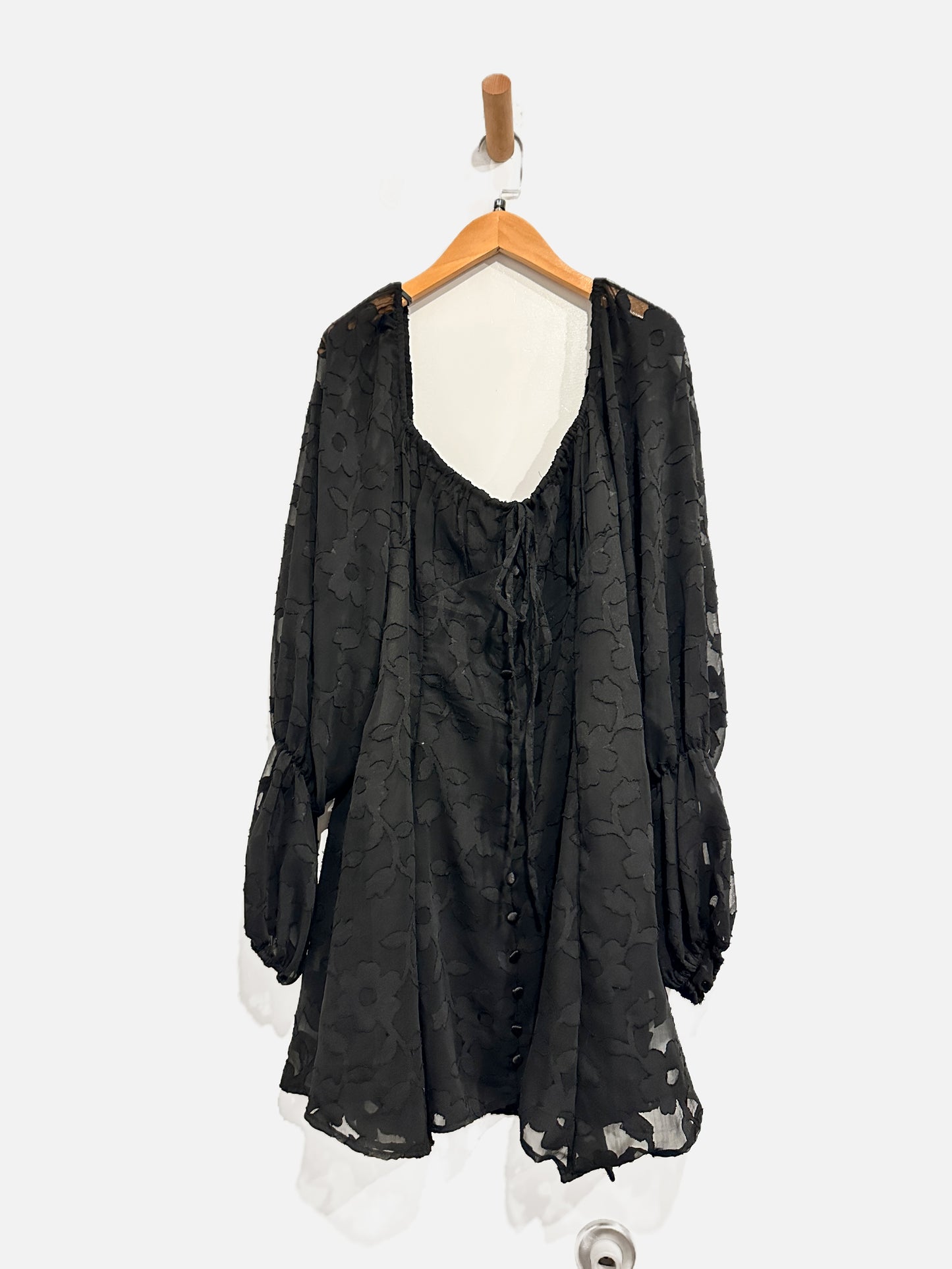 Urban Outfitters Black Floral LS Mini Dress - Medium
