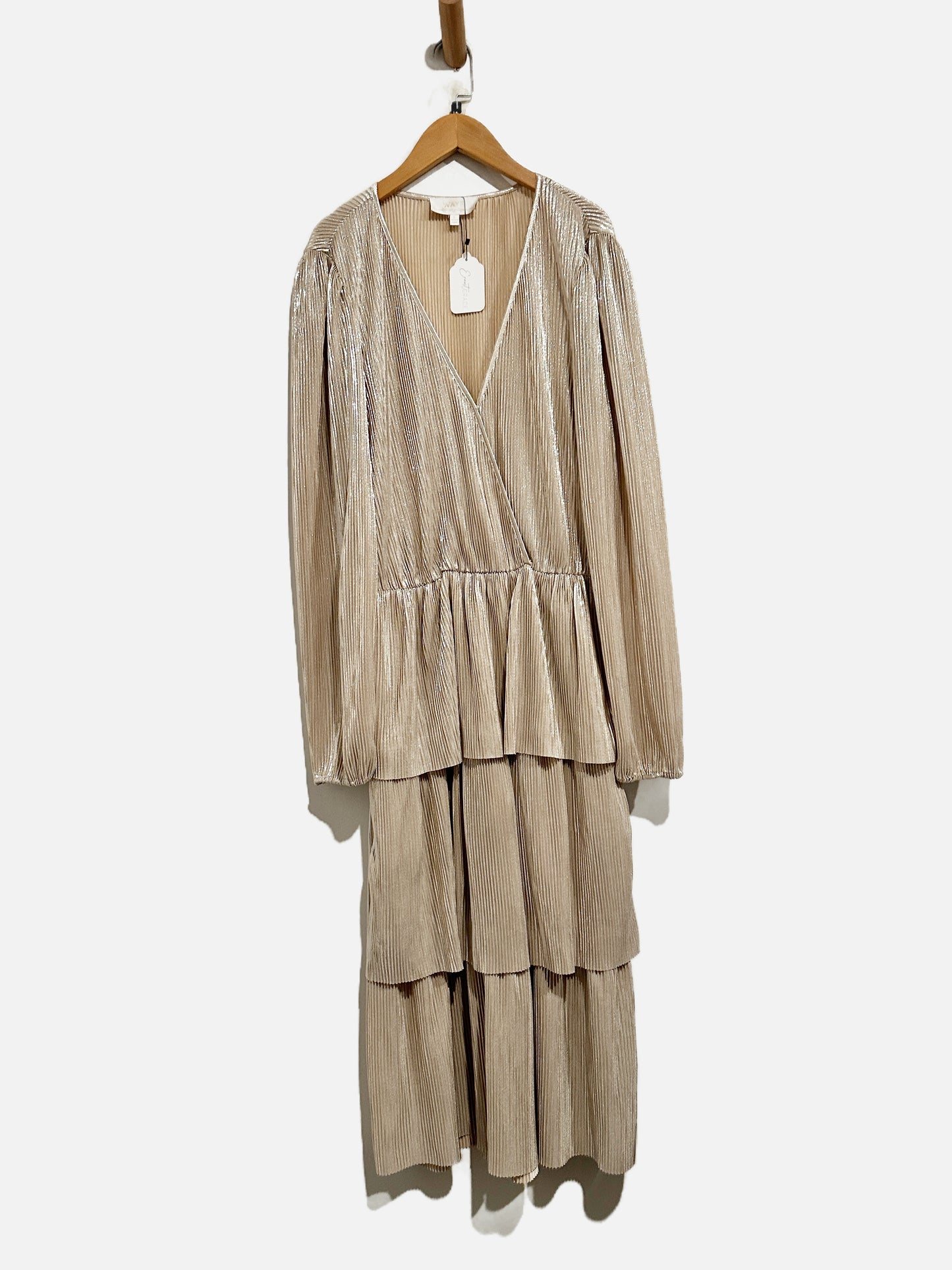 Wayf Pink Shimmer Tiered Maxi Dress - Large