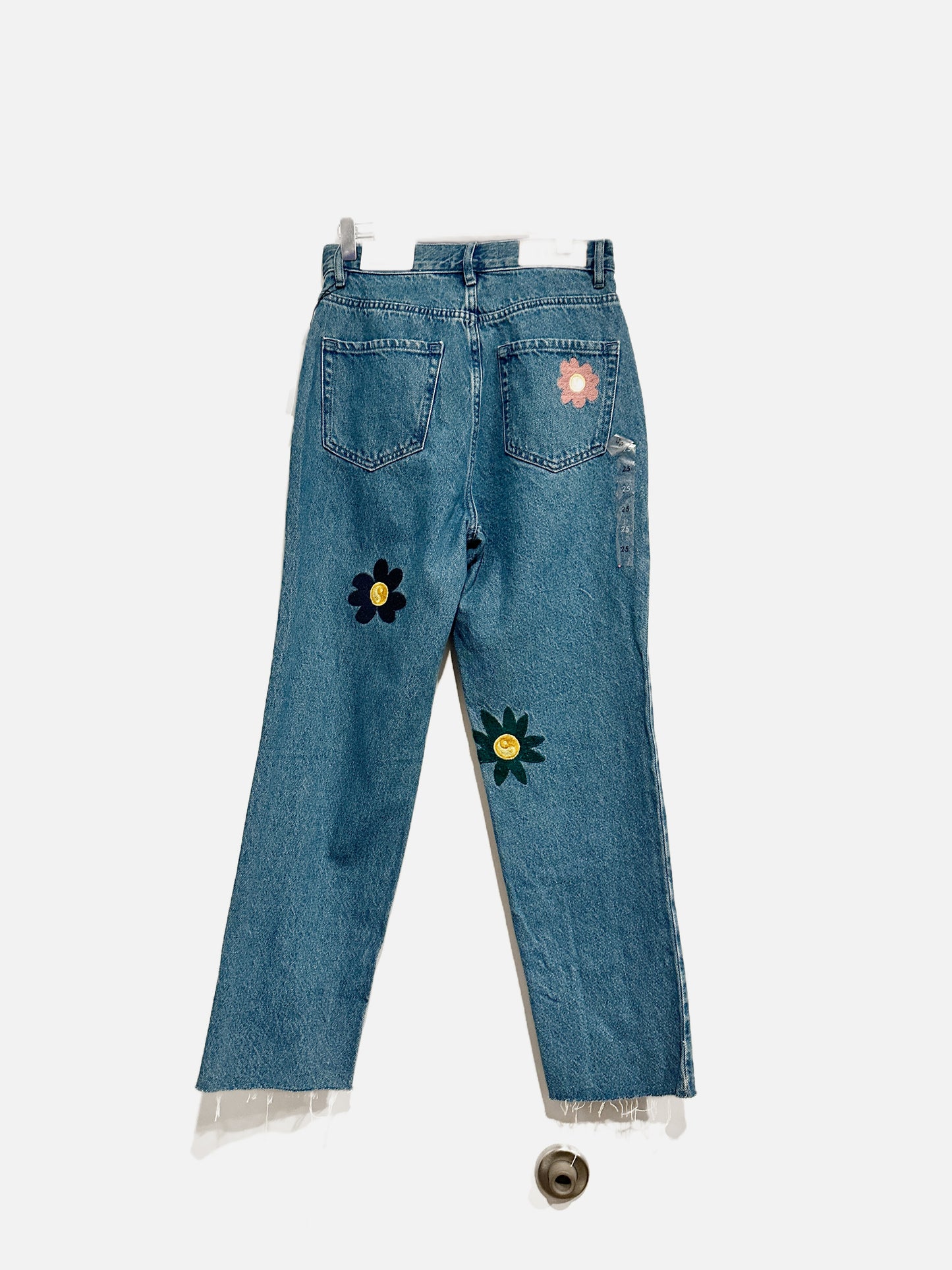 Pacsun Floral Smiley Face High Rise Embroidered Jeans - 25
