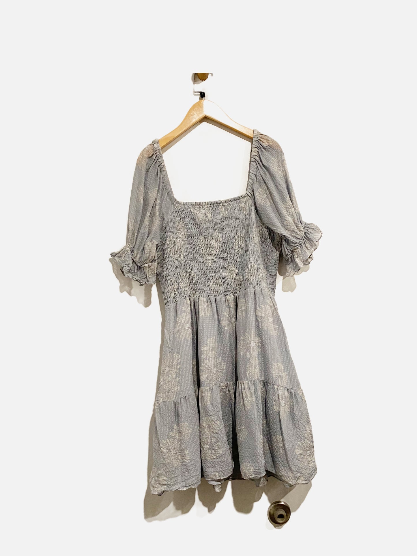 Madewell Blue Floral Eyelet Smocked Mini Dress - Large