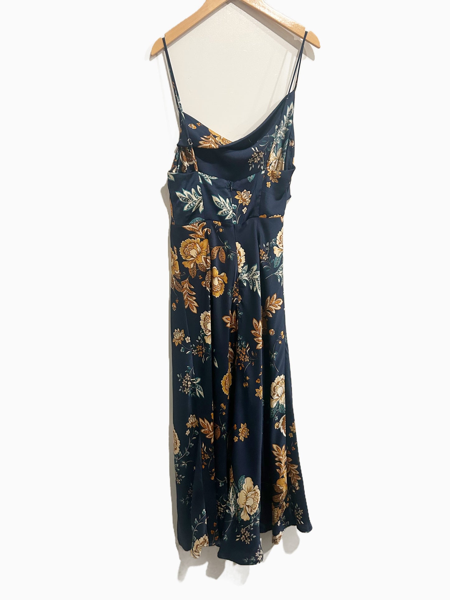 Hello Molly NWT Atlas Maxi Dress in Navy - Small