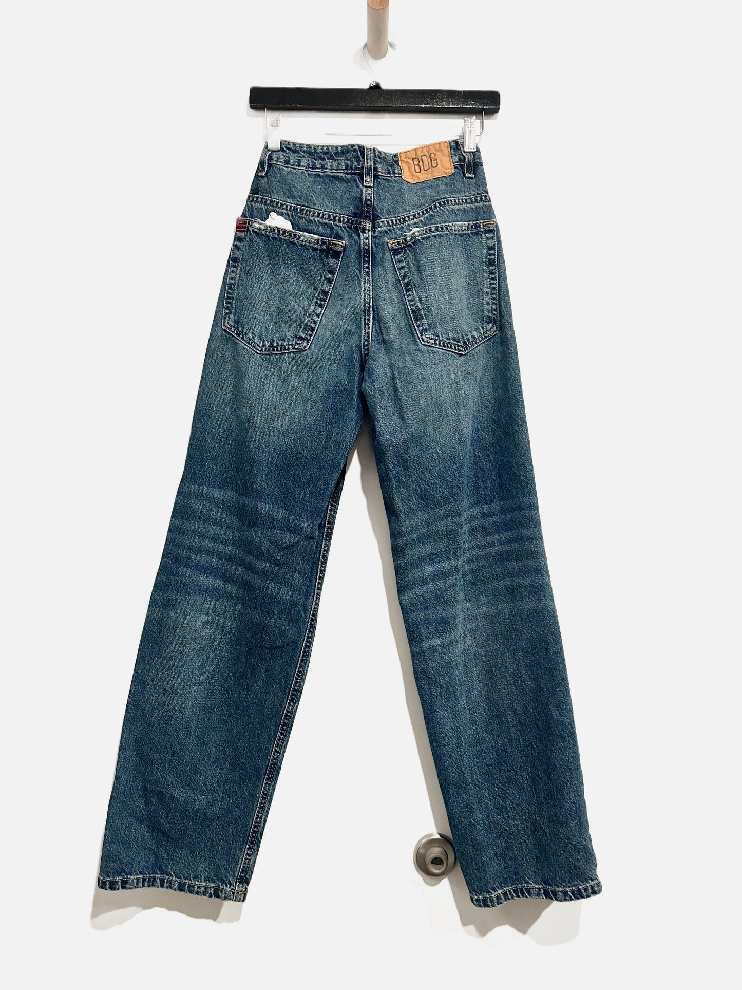 Urban Outfitters BDG Tapered Baggy Jeans - 24