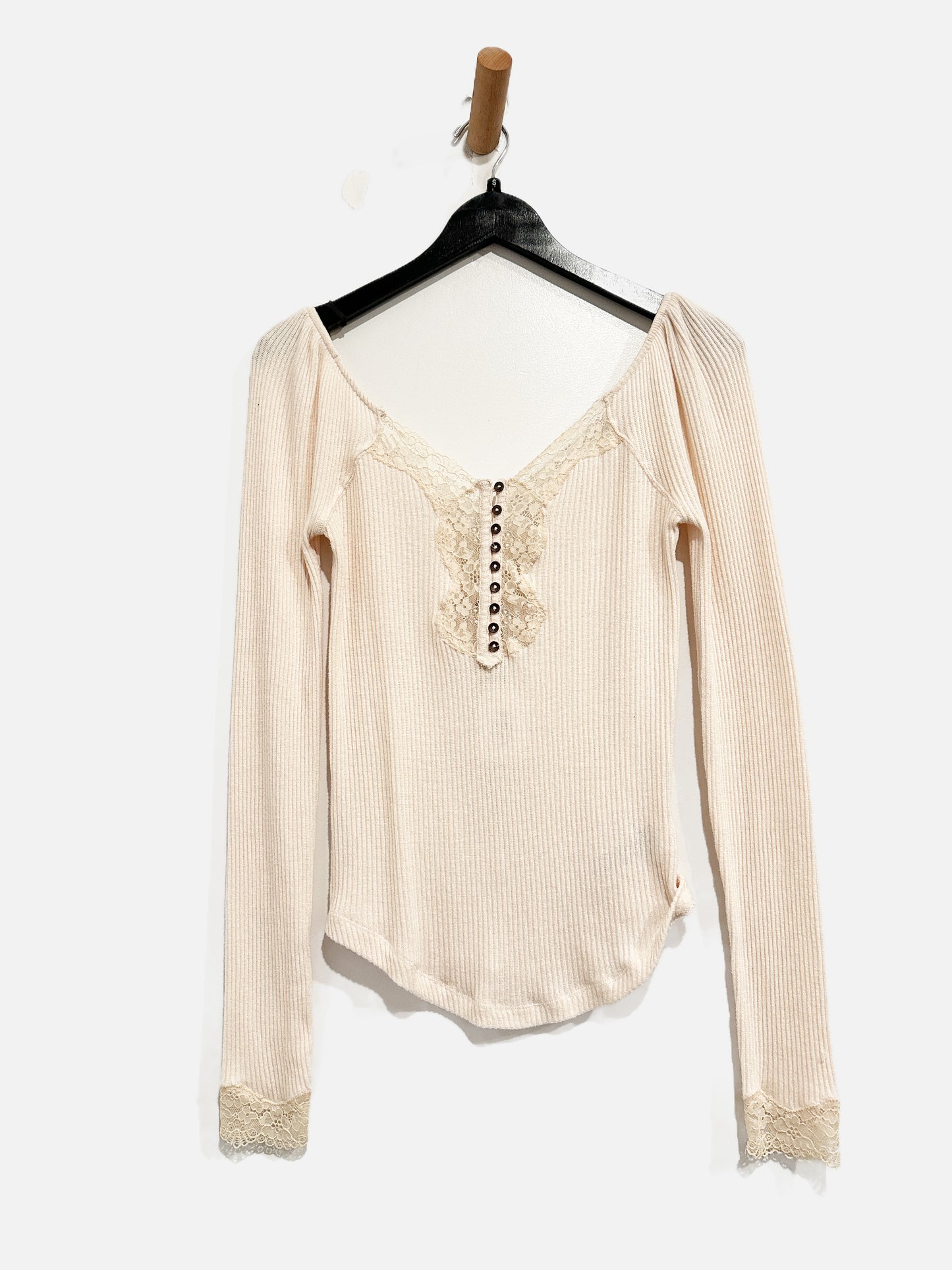 Free People Cream Ribbed Lace LS - Small