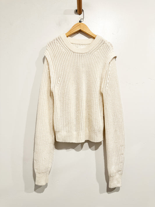 Abercrombie & Fitch Cream Cableknit Sweater - Small