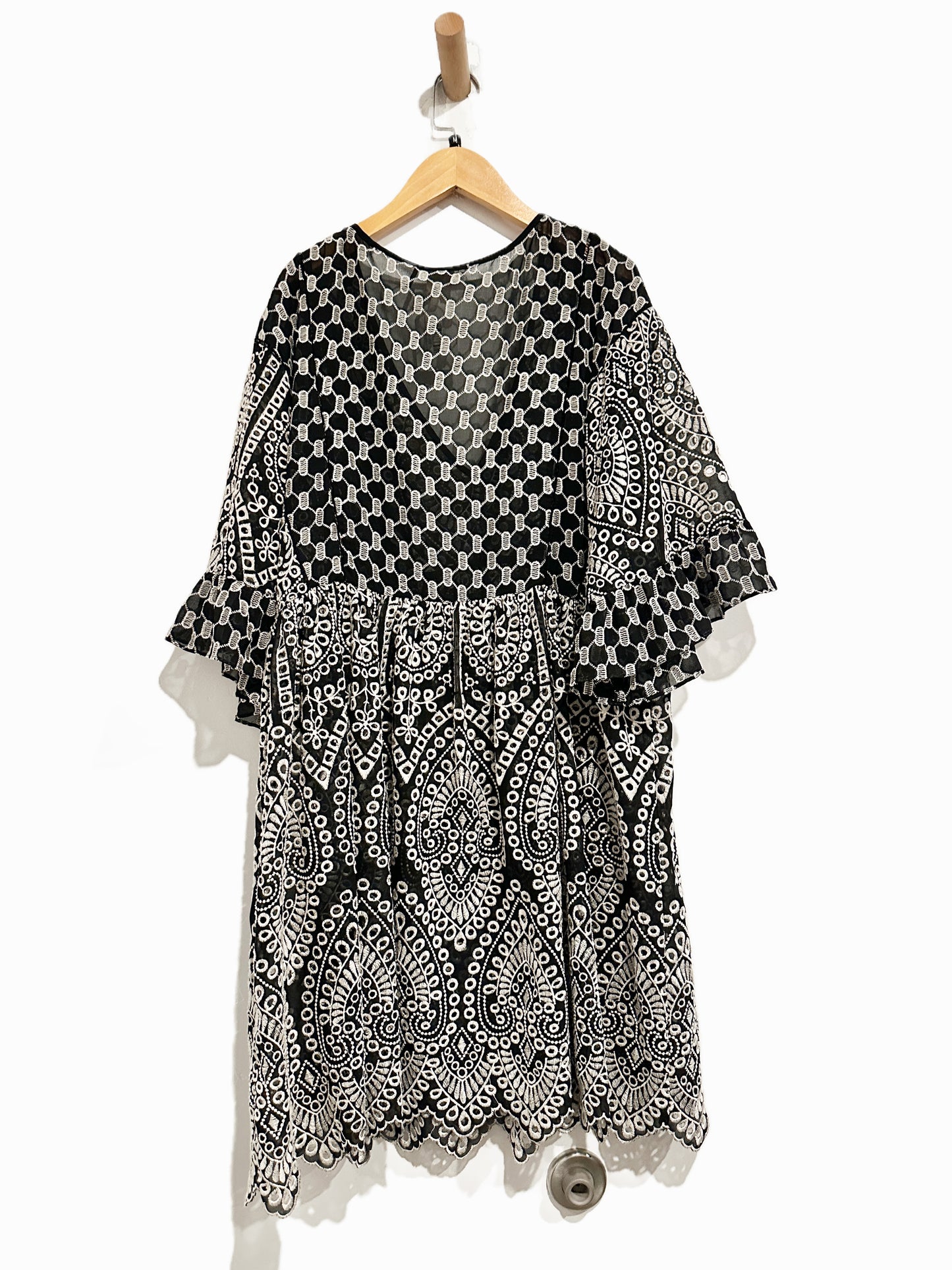 Akemi + Kin Brooke Eyelet Swing Dress - 10