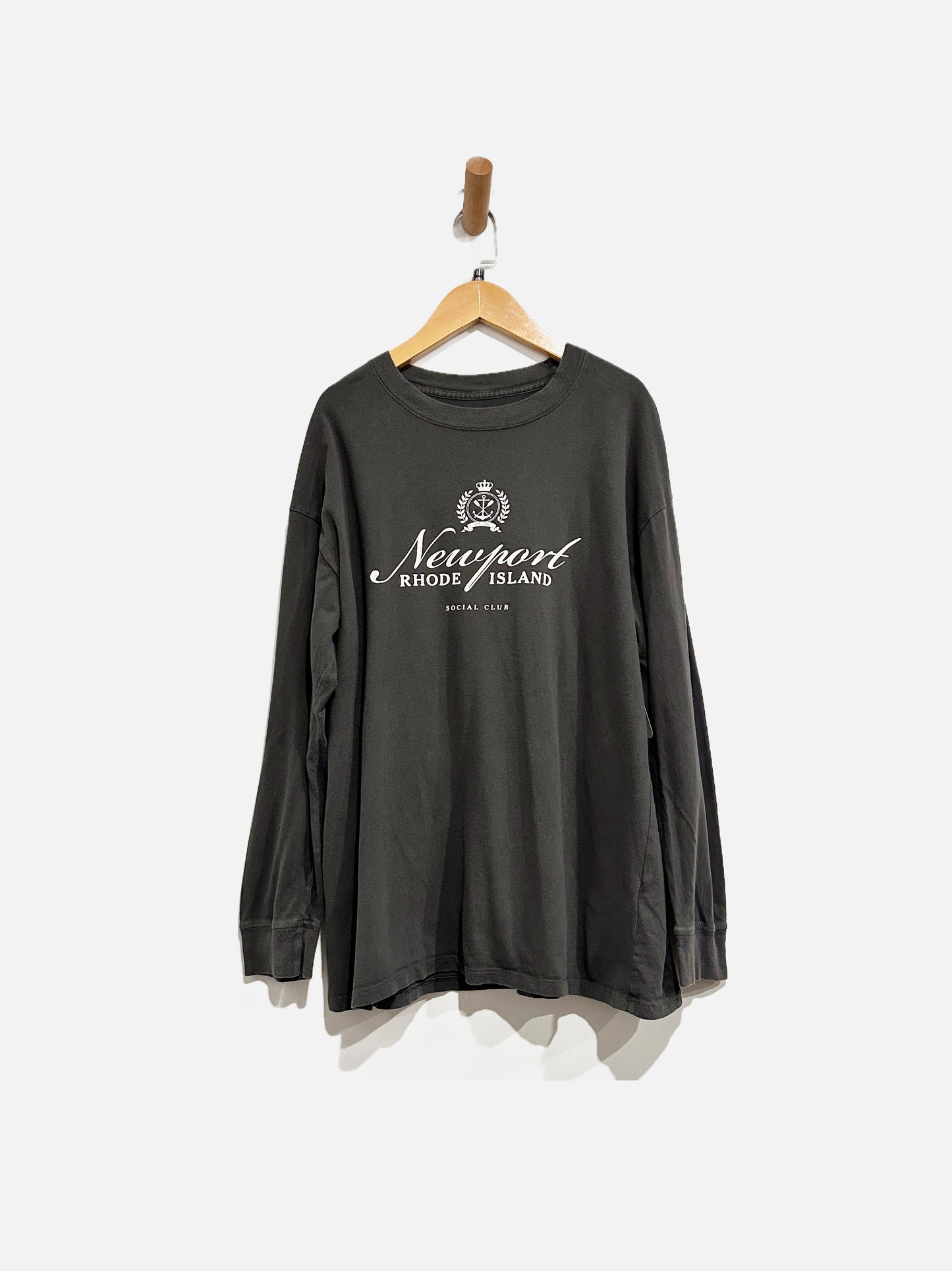 Abercrombie & Fitch Gray Graphic LS Tee - Medium