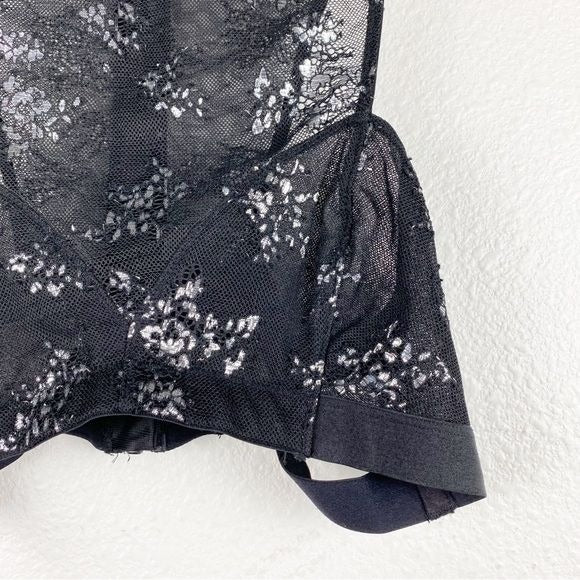Victoria’s Secret NWT Very Sexy Black Silver Shine Lace High Neck Bra Size Small
