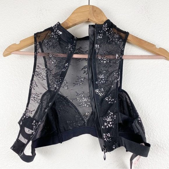 Victoria’s Secret NWT Very Sexy Black Silver Shine Lace High Neck Bra Size Small