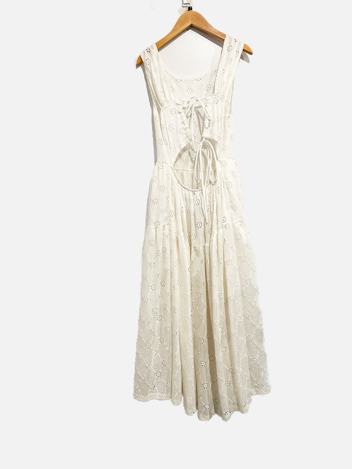 Zara Cream Eyelet Tulle Midi Dress - Medium