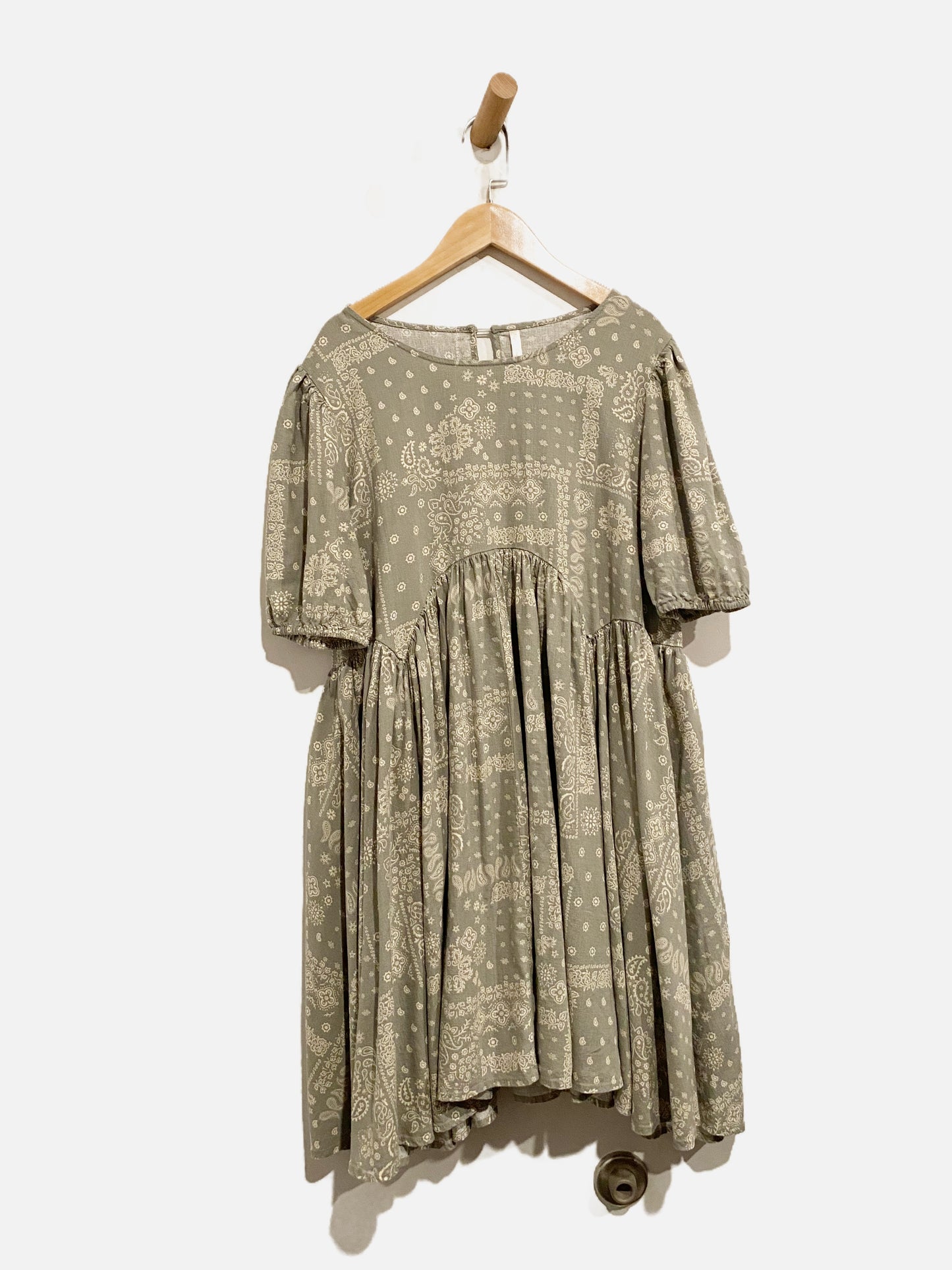 Rylee + Cru Green Bandana Print Dress - Medium