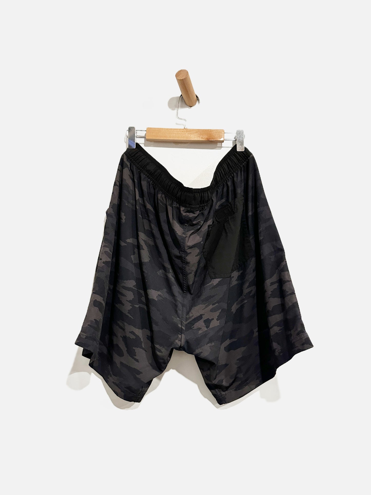 Vuori Black Camo Shorts - Large