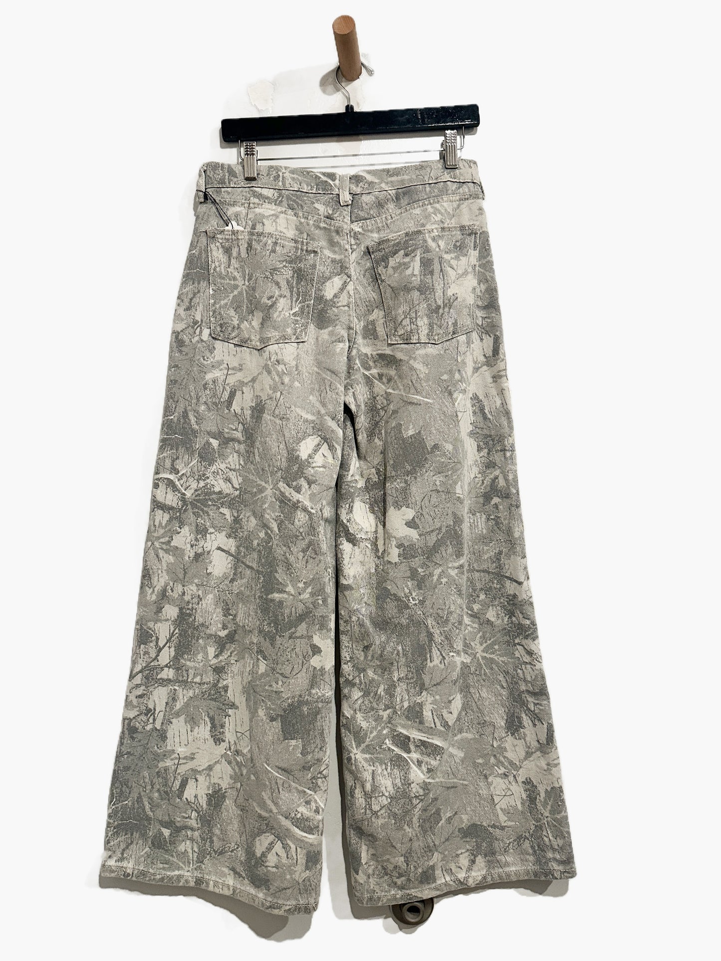 Refrain Camo Wide Leg Jeans - 27