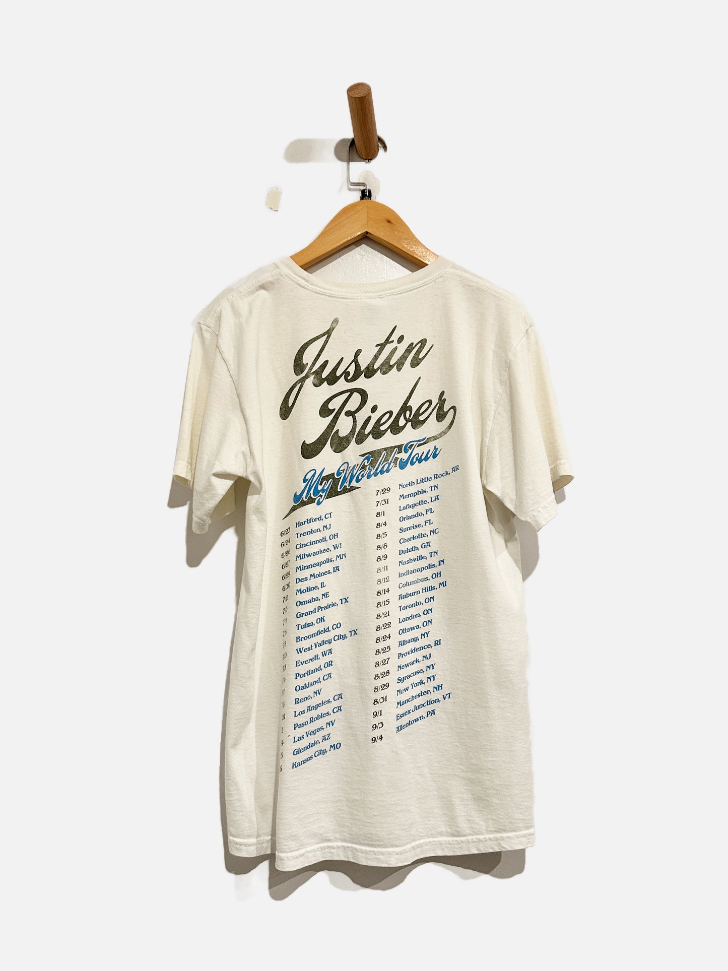 Justin Bieber White World Tour Graphic Tee - Small