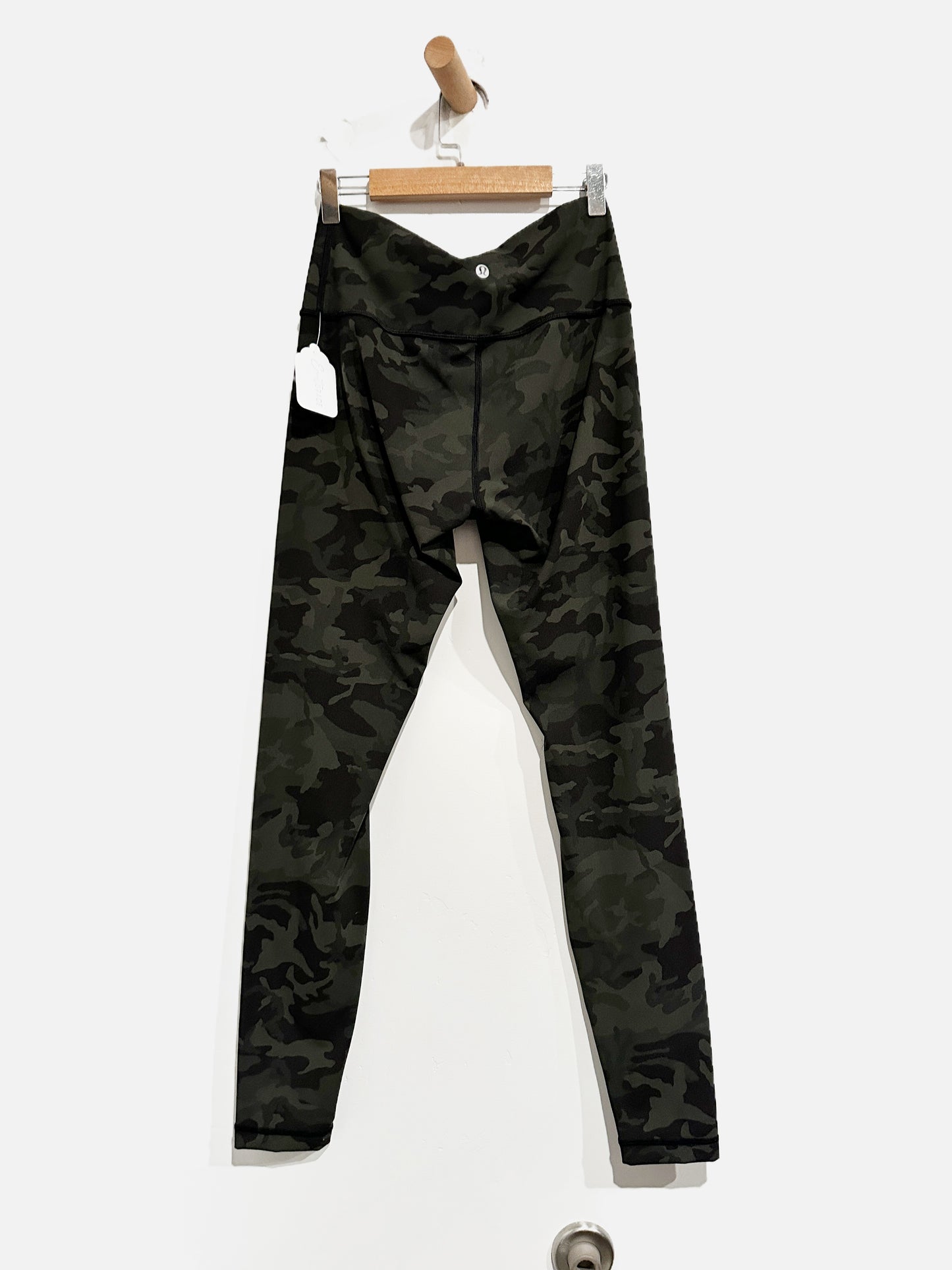 Lululemon Wunder Under High-Rise Tight 28" *Full-On Luxtreme
Incognito Camo Multi Gator Green - 6