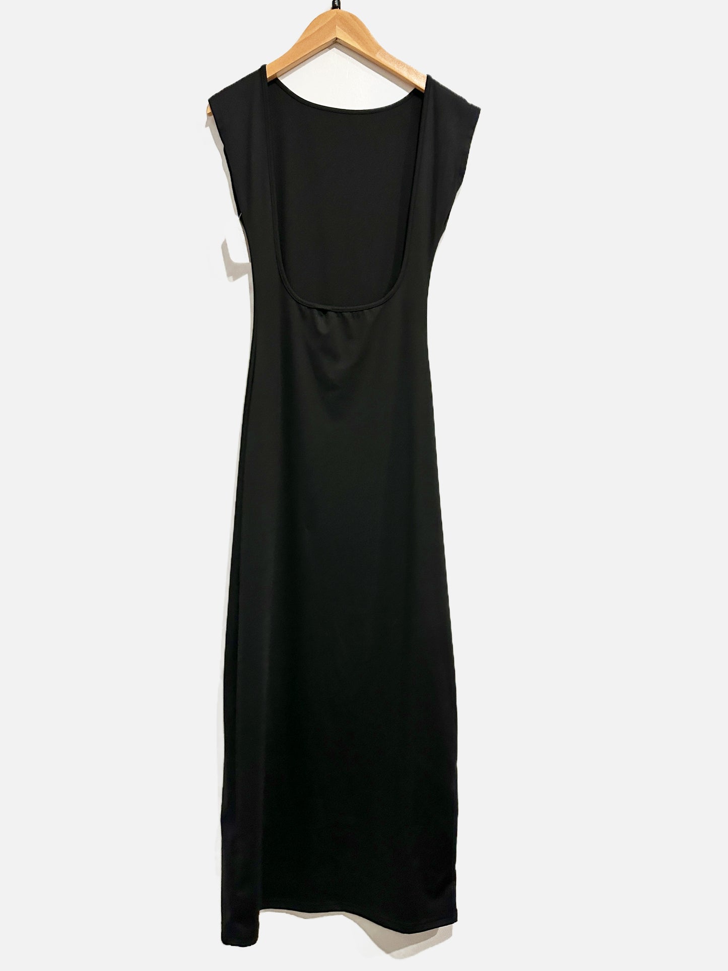 Commense Black Backless Midi Dress - Small