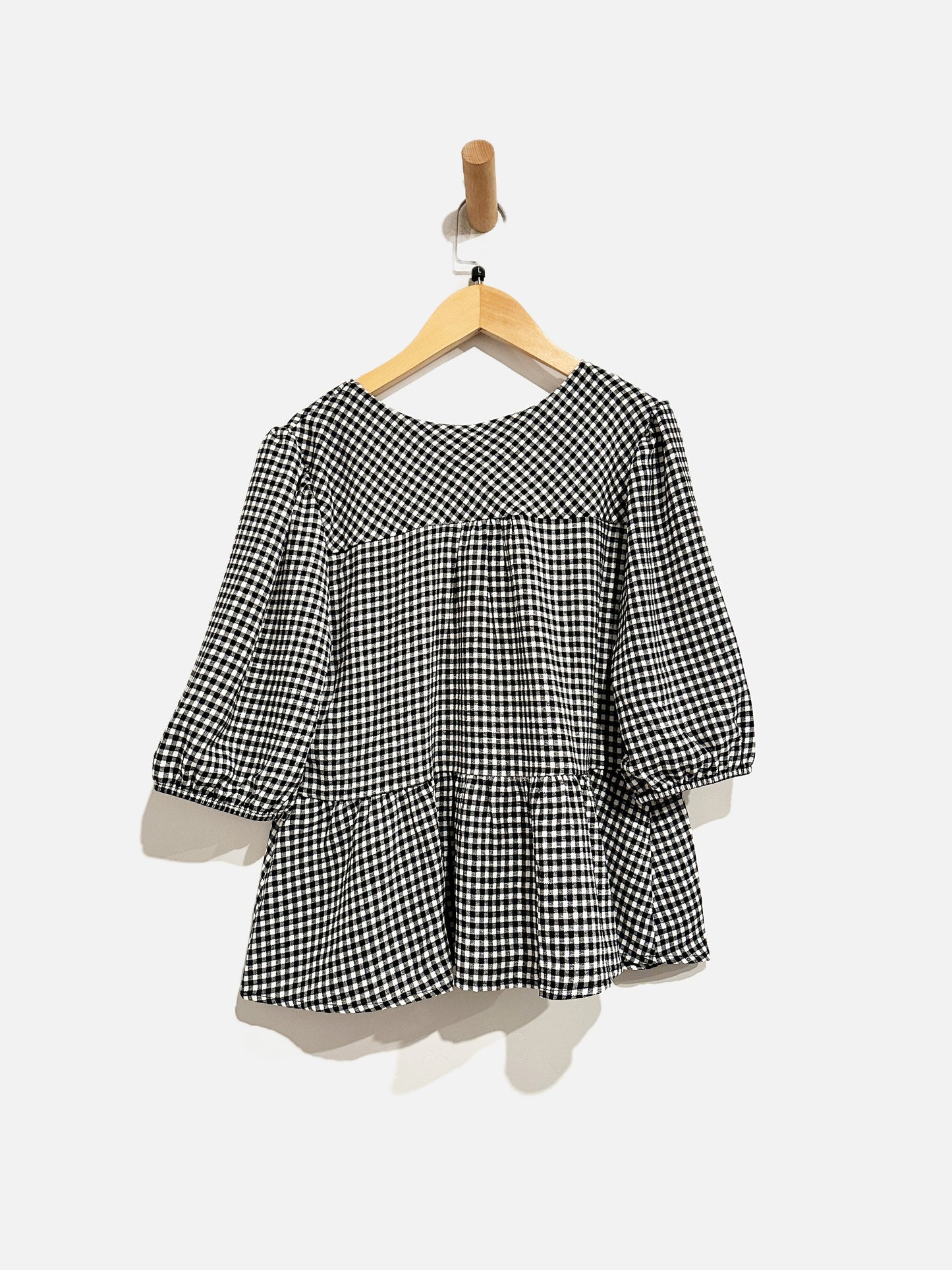 Monteau NWT Black Gingham Tie Front Blouse - Large