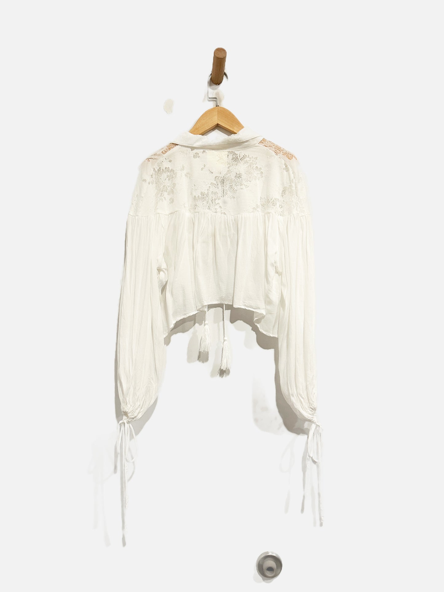 Anthropologie Maeve Cropped Lace Shrug - 0S