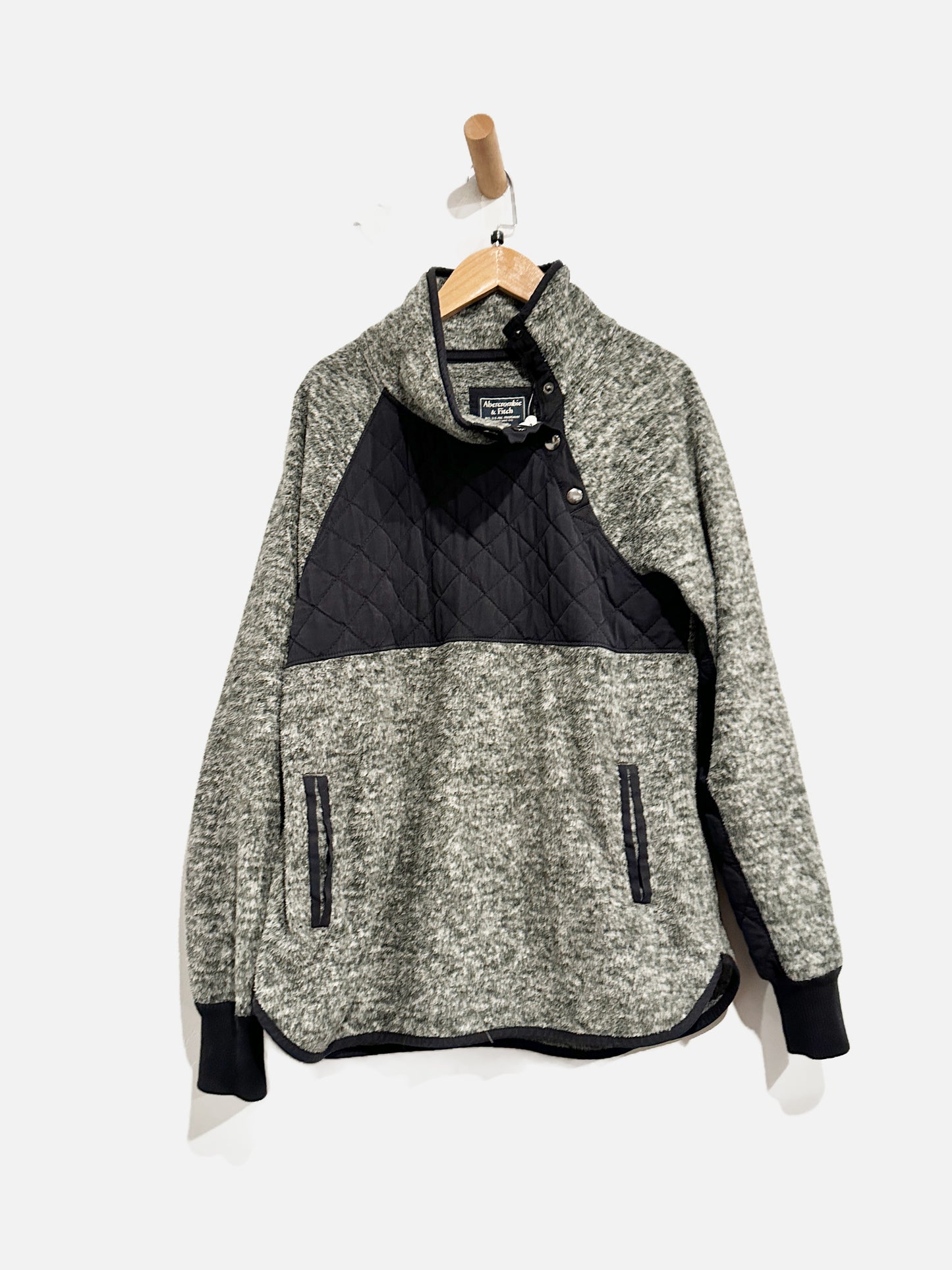 Abercrombie & Fitch Gray and Black Quilted Jacket - Small
