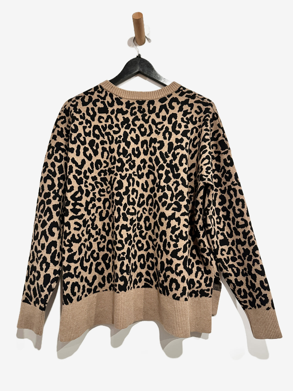 Nordstrom Rack NWT Leopard Print Sweater - Large