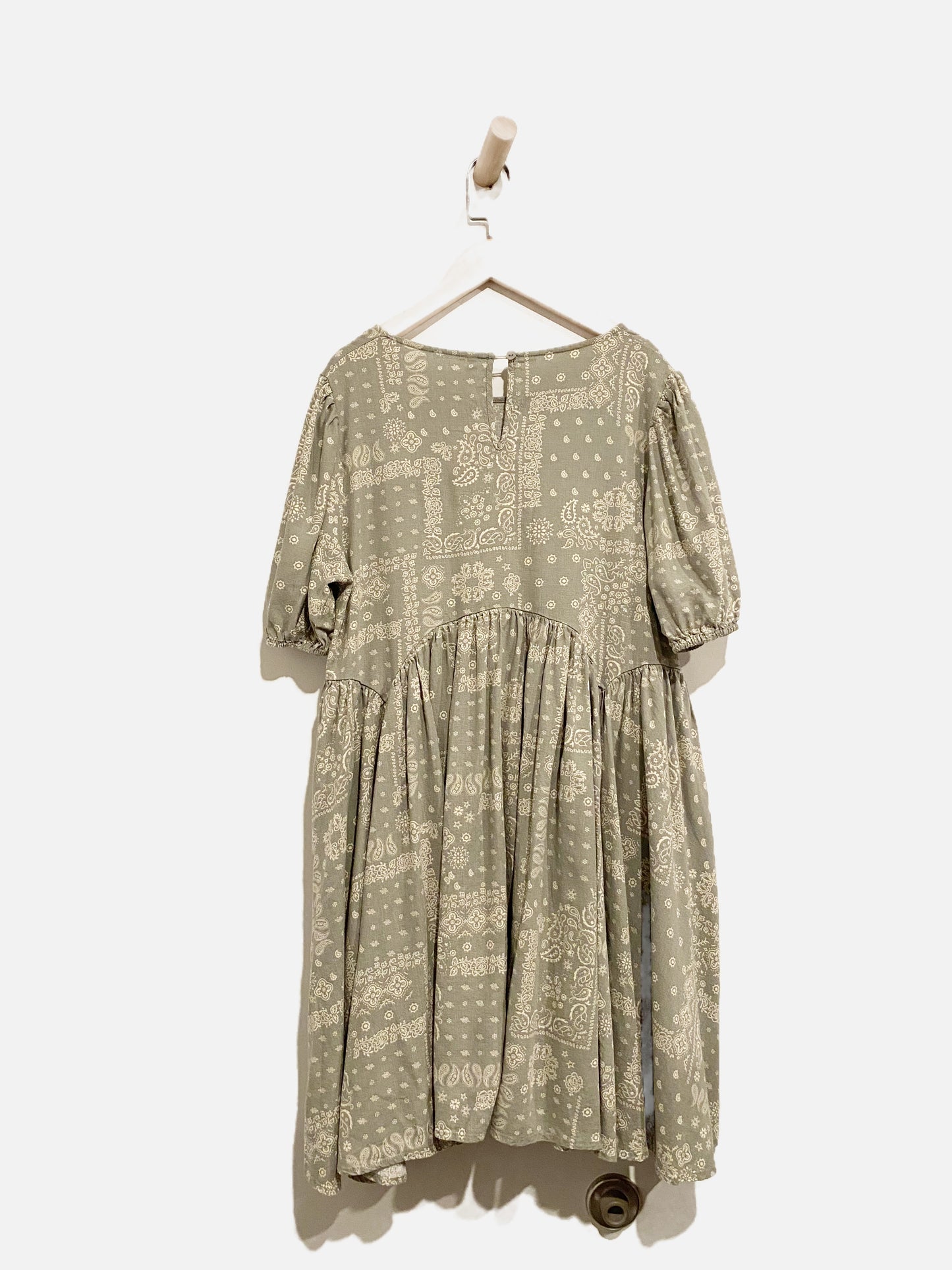 Rylee + Cru Green Bandana Print Dress - Medium
