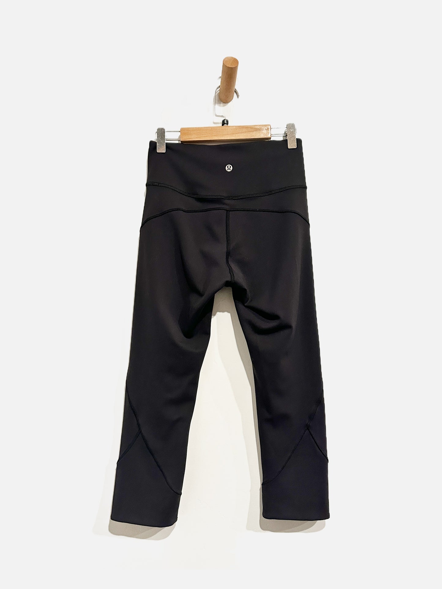 Lululemon In Movement Crop *Everlux 19" Leggings - 6