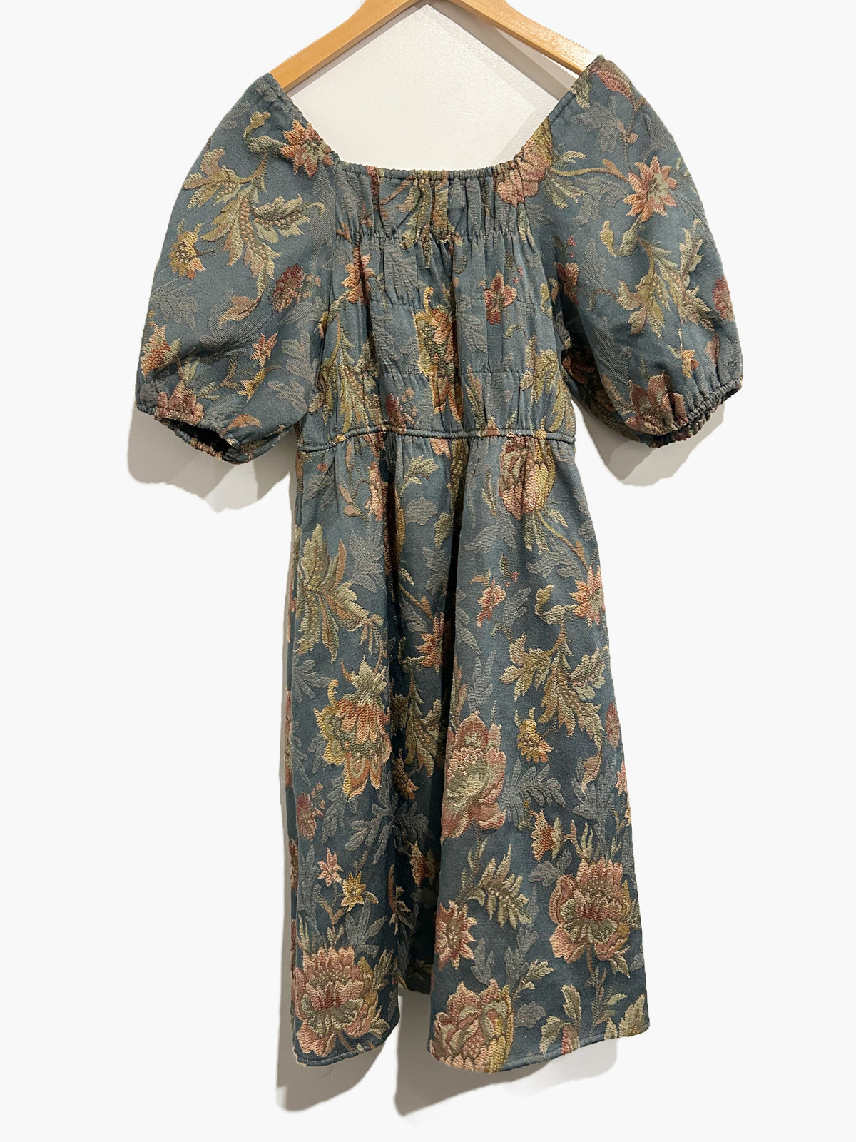 Polagram Embroidered Floral Tapestry Puff Sleeve Dress - Small