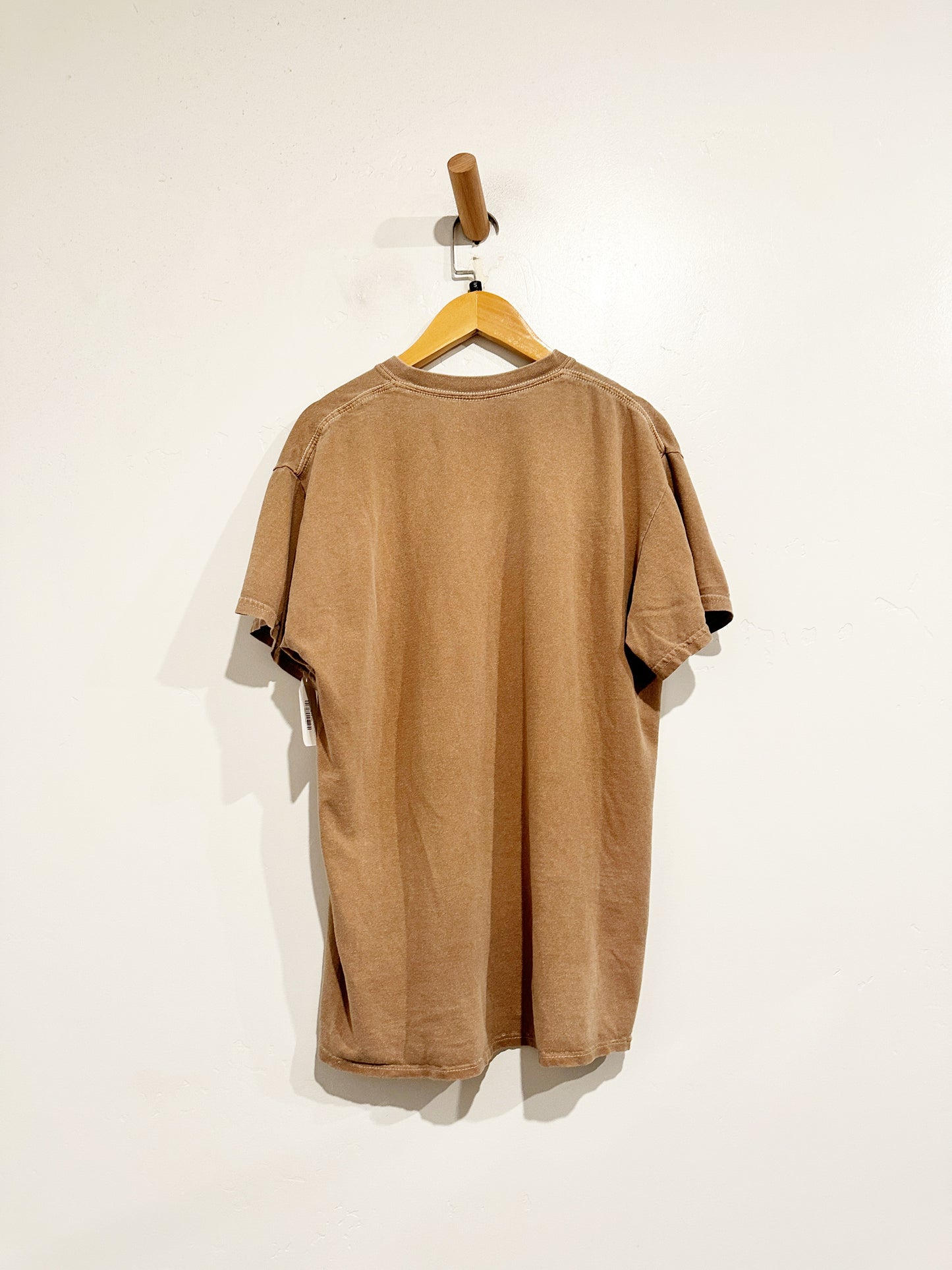 Vinyl Icons Brown Def Leppard Graphic Tee - Small