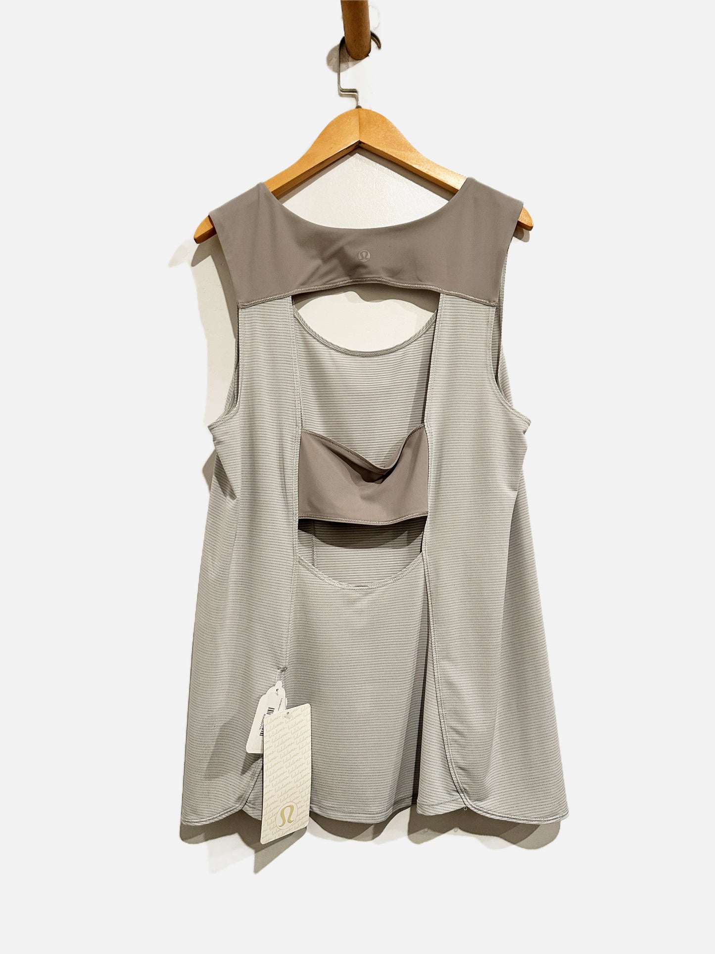 Lululemon Run Righteous Tank in Gray - 12