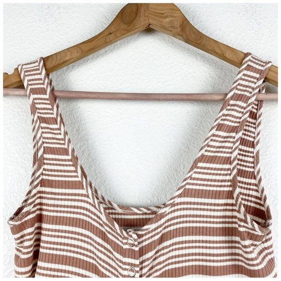 Privacy Please Orion Tank in Camel Size Small