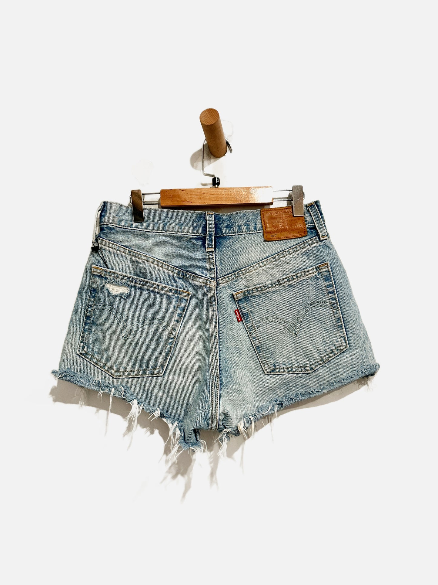 Levi's 501 Original Fit High Rise Shorts - 26