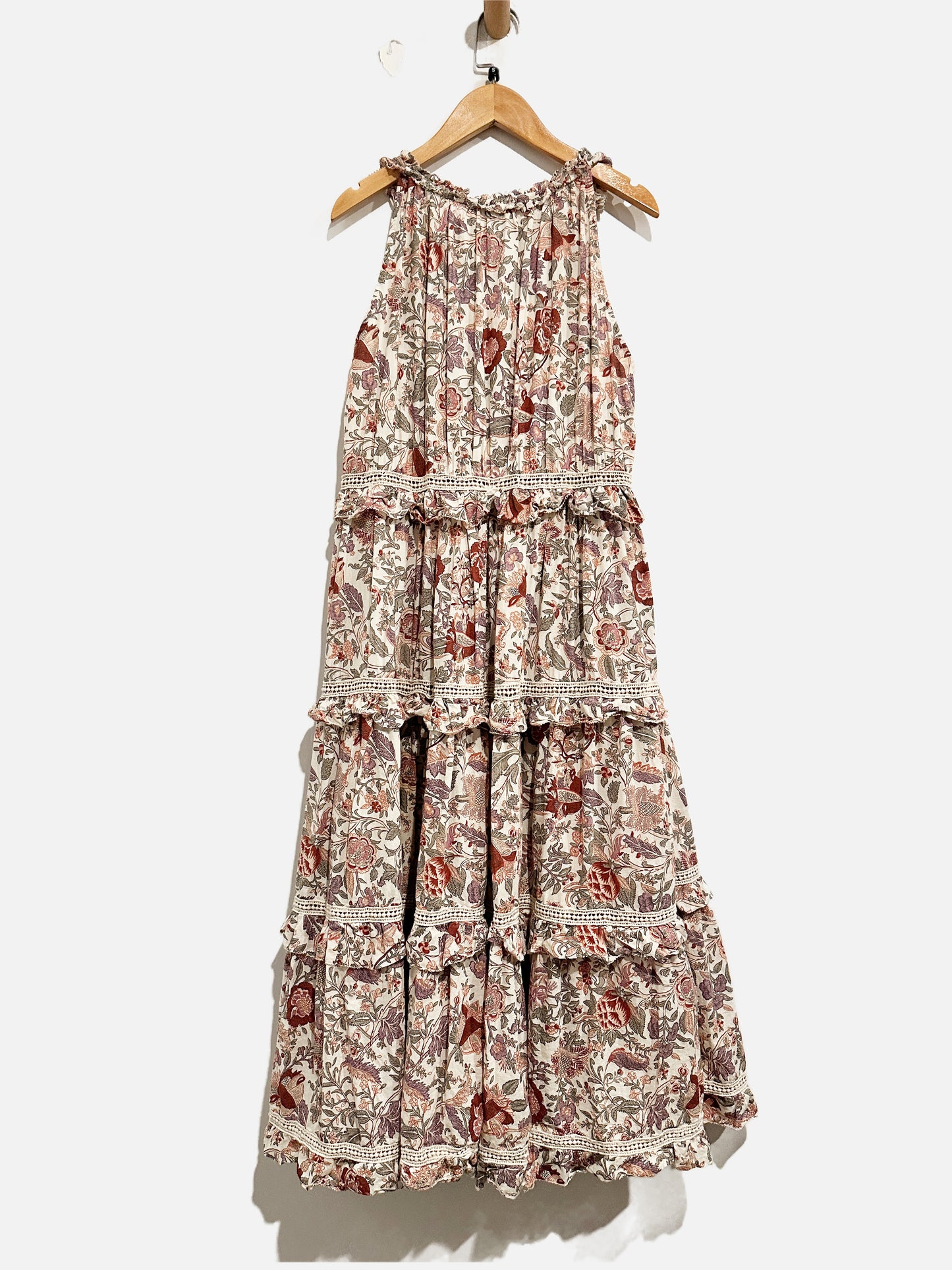 Love the Label Tan Floral Sleeveless Maxi Dress - Small