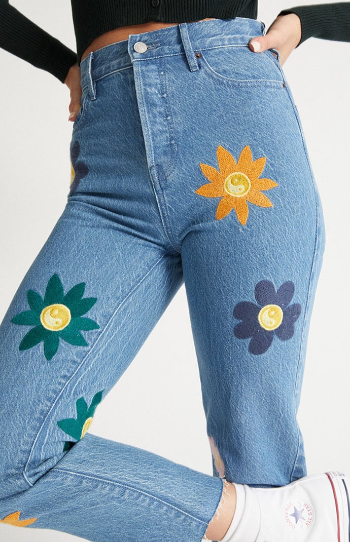 Pacsun Floral Smiley Face High Rise Embroidered Jeans - 25