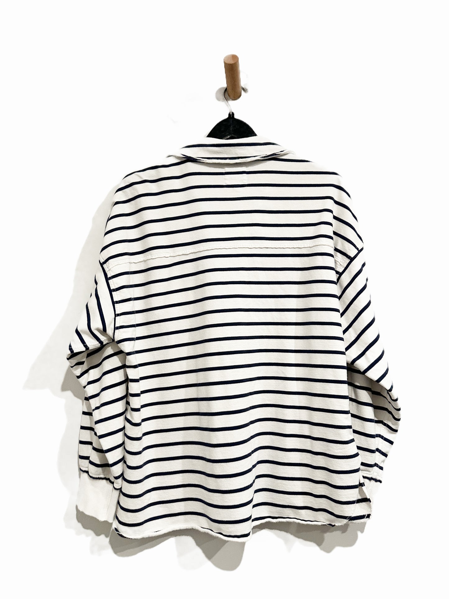 Aerie Take It Easy Popover Polo Sweatshirt in White & Navy - Medium