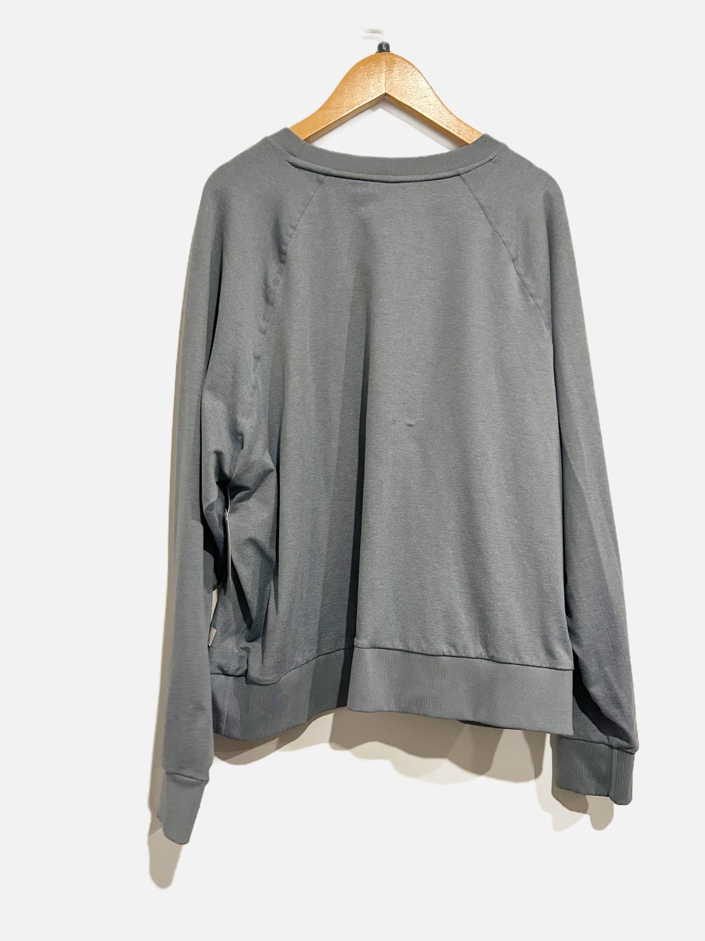 Vuori Blue Long Sleeve Halo Crewneck - Large